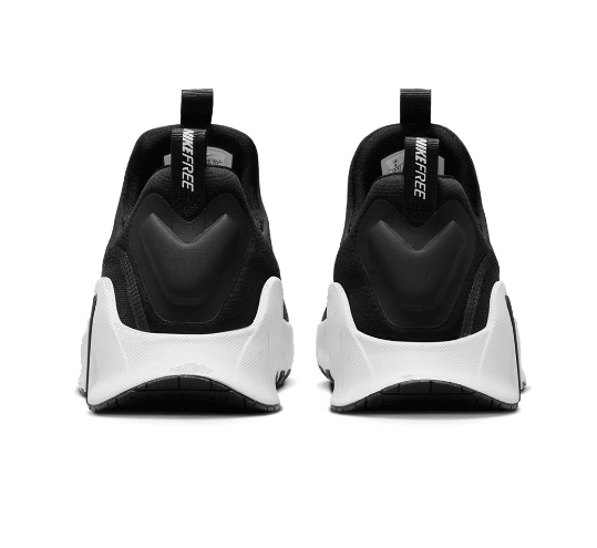 Nike Free Metcon 6 ‘Black / White’ – Women’s