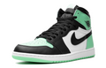 Air Jordan 1 Retro High OG ‘Green Glow’ – DZ5485-130