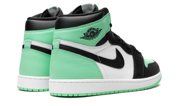Air Jordan 1 Retro High OG ‘Green Glow’ – DZ5485-130
