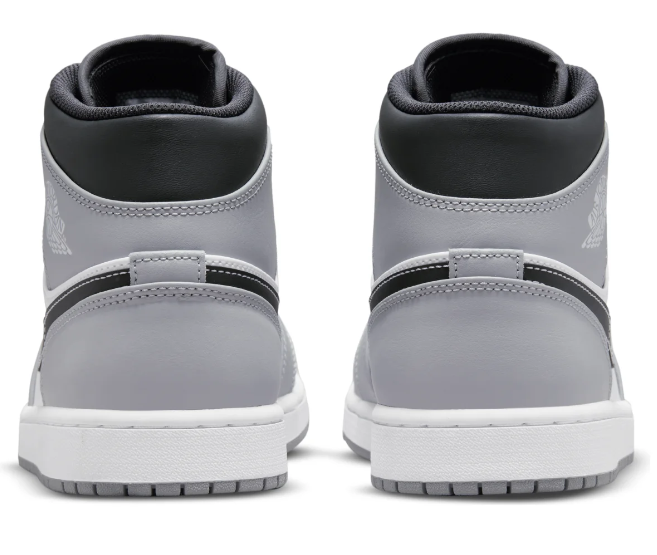 Air Jordan 1 Mid ‘Light Smoke Grey’ – 554724-078